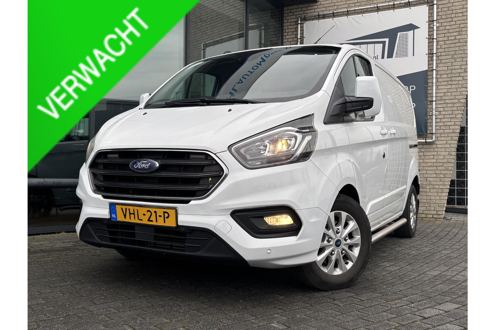 Ford Transit Custom 2.0L1H1*A/C*CRUISE*HAAK*INRICHTING*VEBA KOELBOX